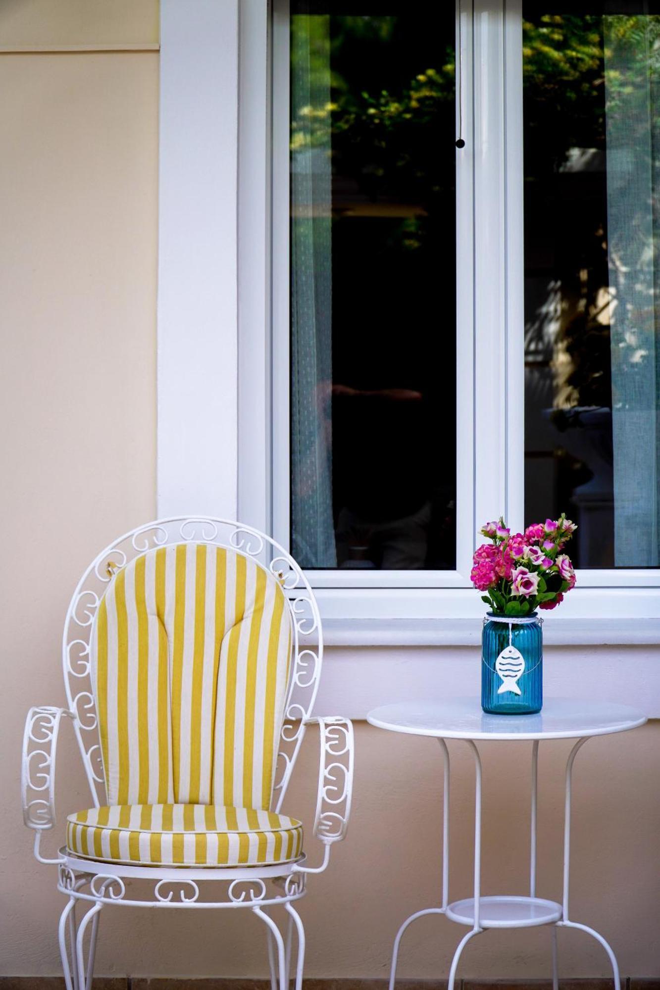 Cozy Artemis House Near Athens Airport Apartment Bagian luar foto